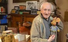 Addio a Peppino Mazzullo, la storica voce di Topo Gigio si &egrave; spenta a 100 anni | A Giugno aveva festeggiato i cent'anni