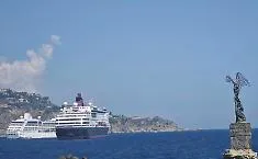 Record di arrivi per Schis&ograve;: 300mila croceristi e 100 yacht