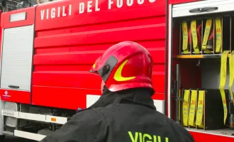 Incendio mortale a Caronia: corpo carbonizzato trovato in appartamento, vittima un 89enne