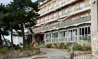Lavori fermi a Casa Serena, la vicenda finisce in Consiglio comunale