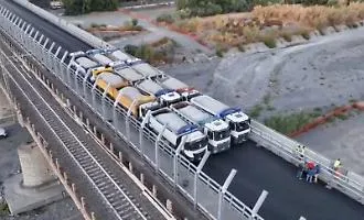 Ponte sull'Agr&ograve;, superate le prove di carico: riapertura pi&ugrave; vicina