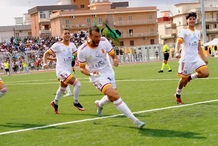 Messina, buona la prima. Domenica la sfida alla Nebros con calcio d'inizio alle 20.30