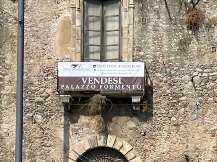 Tra abbandono e privatizzazione, vendesi... Palazzo Formento 