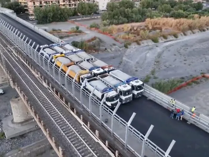 Ponte sull'Agr&ograve;, superate le prove di carico: riapertura pi&ugrave; vicina